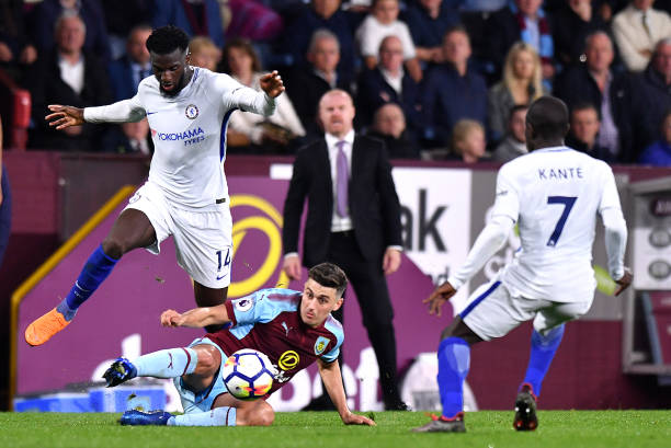 本赛季的中 本赛季的中