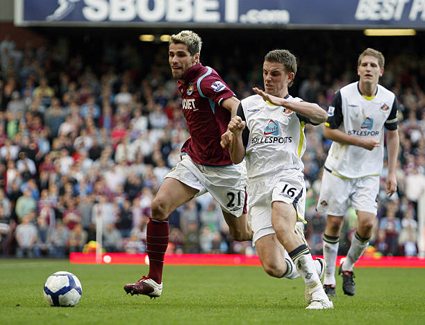 靈活地將球 靈活地將球