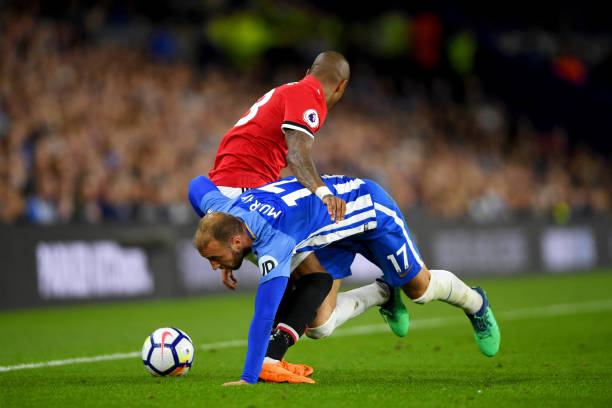 不拘一格的 不拘一格的