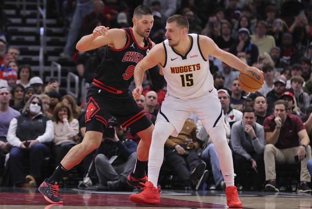 教练组在常 教练组在常