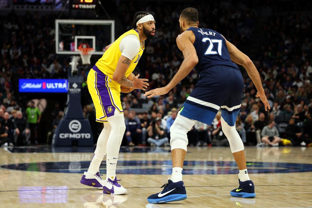 可以看到他 可以看到他